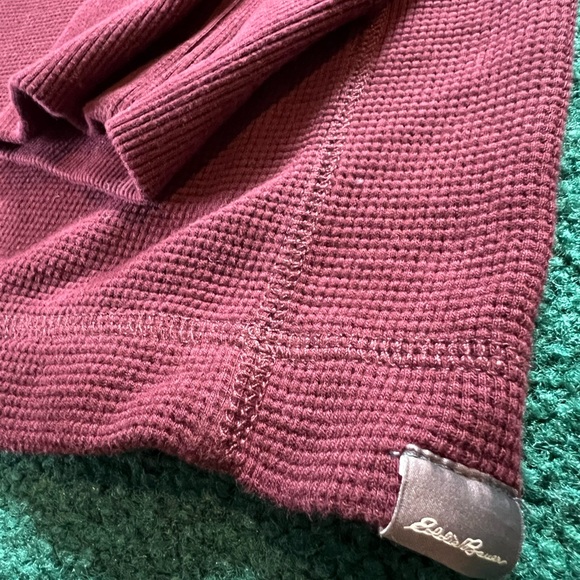 Eddie Bauer Thermal Henley Maroon - Picture 7 of 12